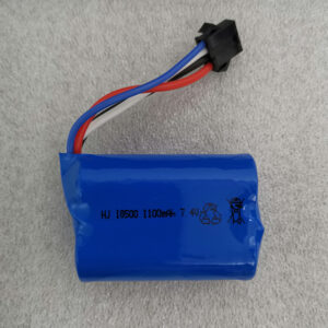 Size dimensions of 18500 7.4V 1100mAh SM-4P Li-Po replacement battery for Huanqi 960 and 747A RC vehicles – 51mm × 37mm × 18mm