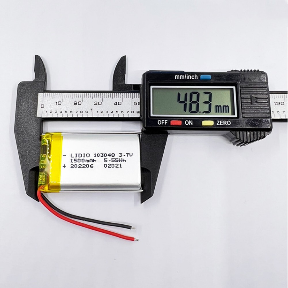 103048 battery length measurement, caliper showing 48mm, for UV disinfection lamp and electronic toy battery size confirmation